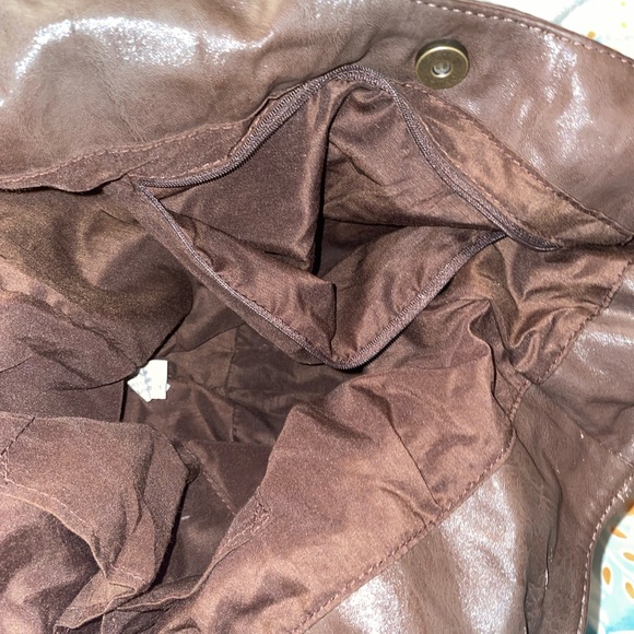 Purses - Picture 7 of 10